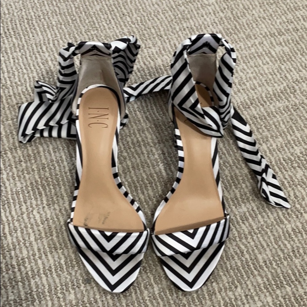 Tie Up Heels!